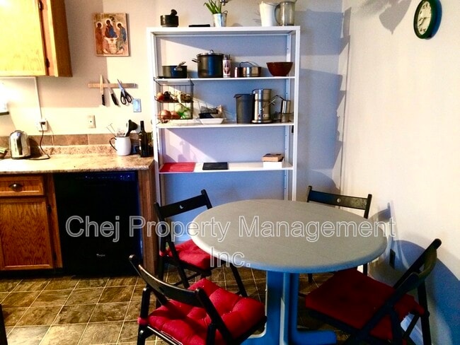 Photo - 6307-6118 118 Ave NW Unit 103