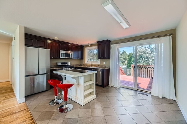 Photo - Excellent 4Bed/2Bath Home in Kirkland!