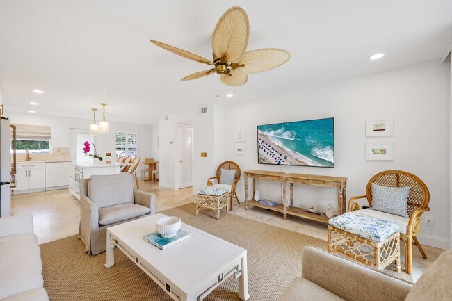 Photo - 139 Sunrise Ave Unit 104