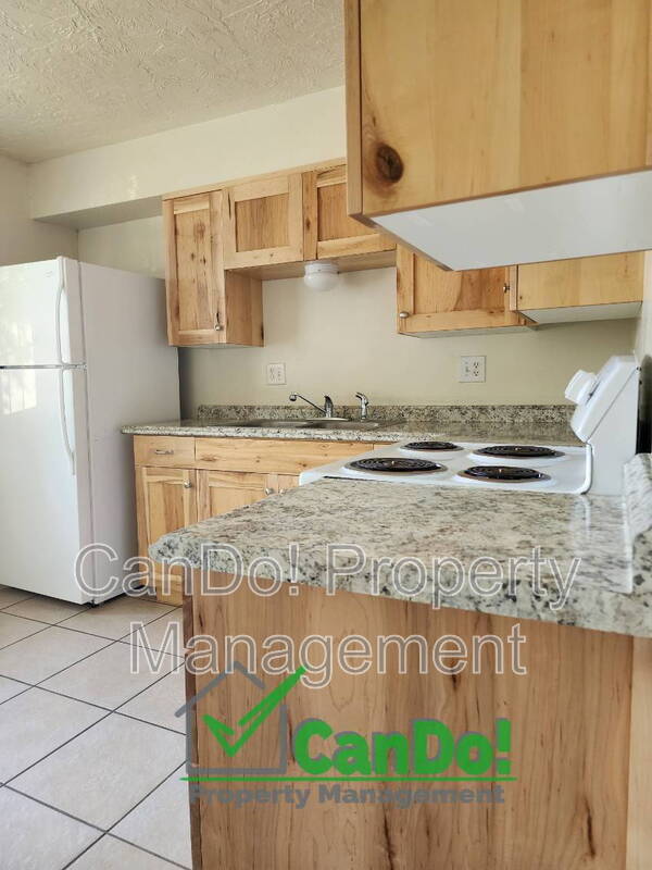 Photo - 250 Carol Dr Unit #1