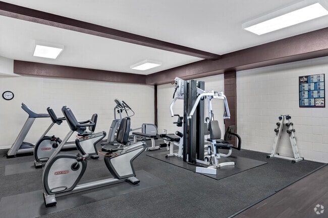 Gimnasio - Loma Linda Springs