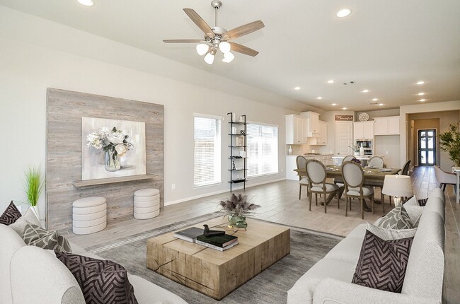 Photo - 31443 Splitting Willow Ln