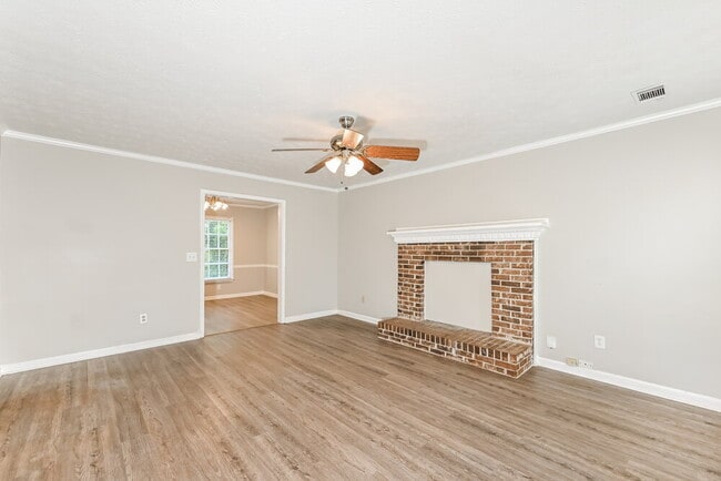 Photo - 1551 Willow Creek Ct