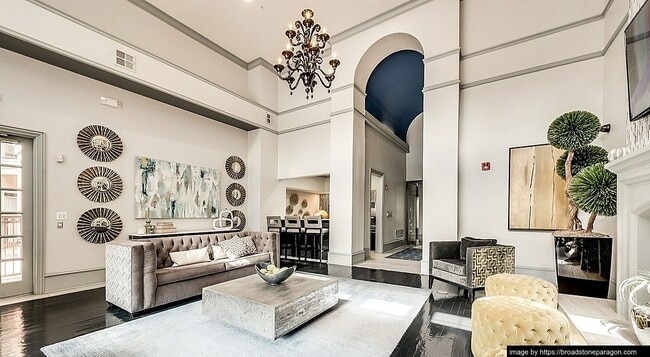 Photo - 2403 N Washington Ave Unit 337