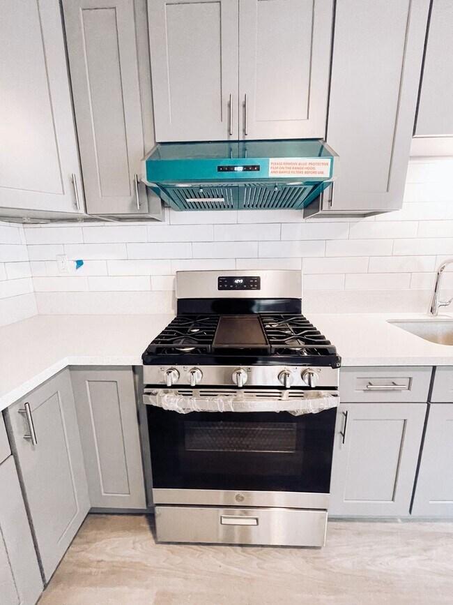 1308 W Gardena Blvd Unit B