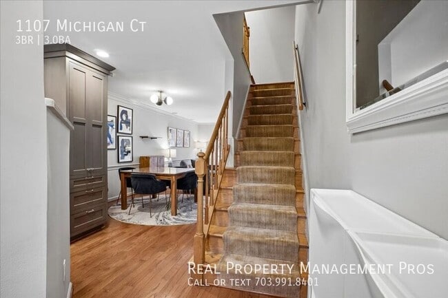 Photo - 1107 Michigan Ct