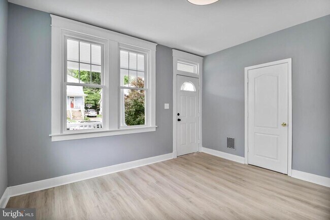 Photo - 47 N Prospect Ave House