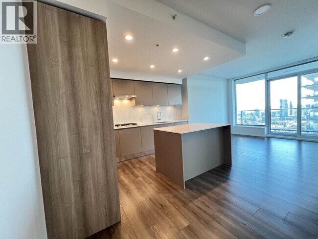 Photo - 3809 Evergreen Pl Unité 1006