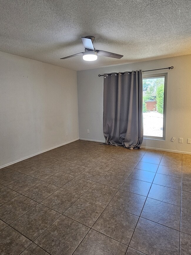 Photo - 3 bed 2 bath Townhome in Tempe