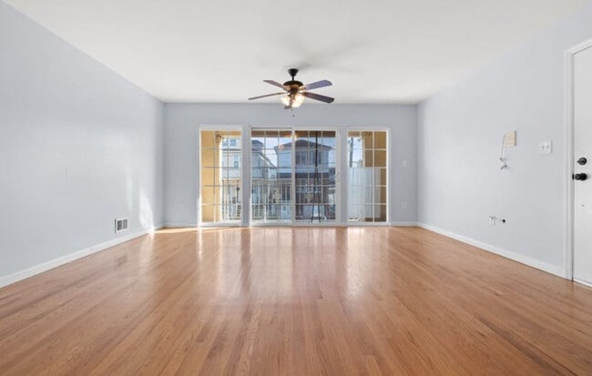 Photo - 25 Christine St Unidad floor 1