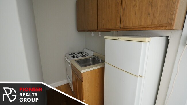 Photo - 2825 N Burling St Unidad 2827 North BURLING, #2827