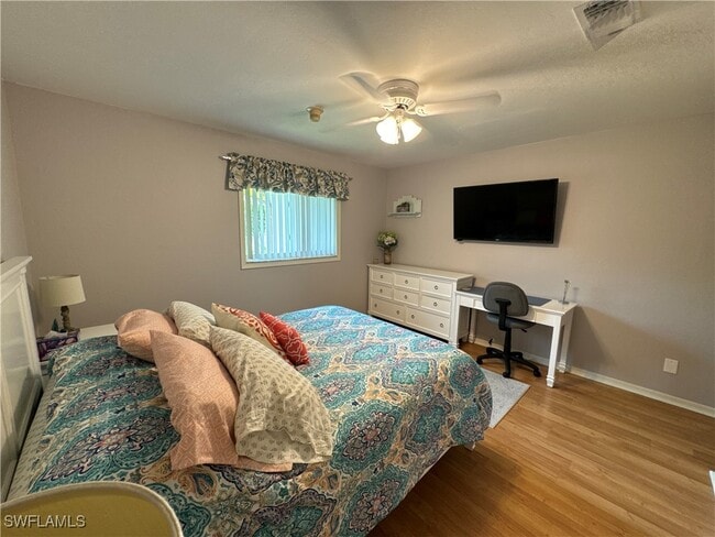 Photo - 10041 Maddox Ln Unit 203