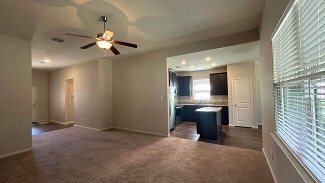 Photo - 6312 Juniper Vw