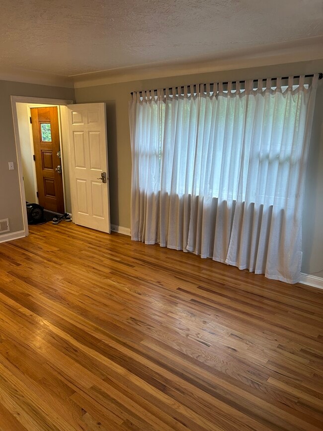 Entry Living Room