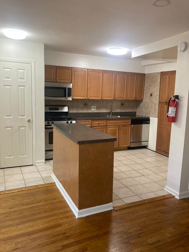 8112 Avenue J Rental For Rent in Brooklyn, NY