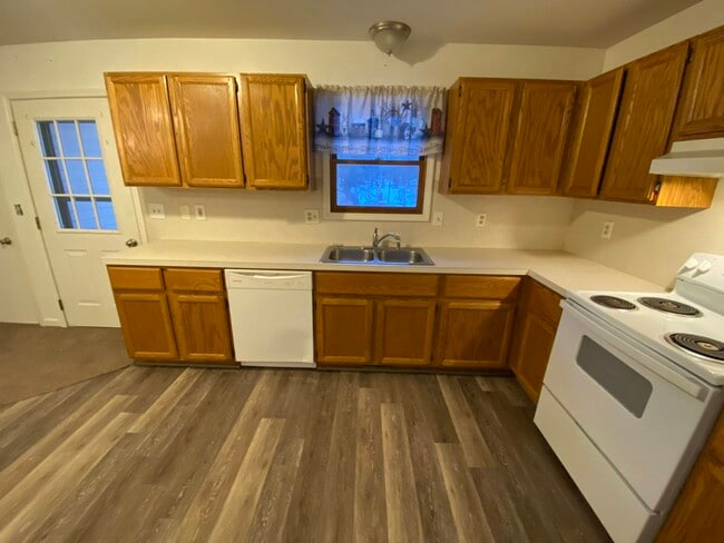 Photo - 801 S 15th St