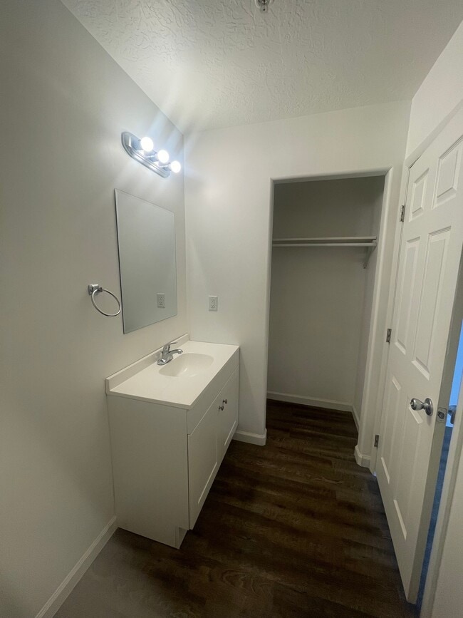 Photo - La Noor Studios