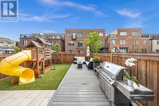 Photo - 6 Vaudeville Dr