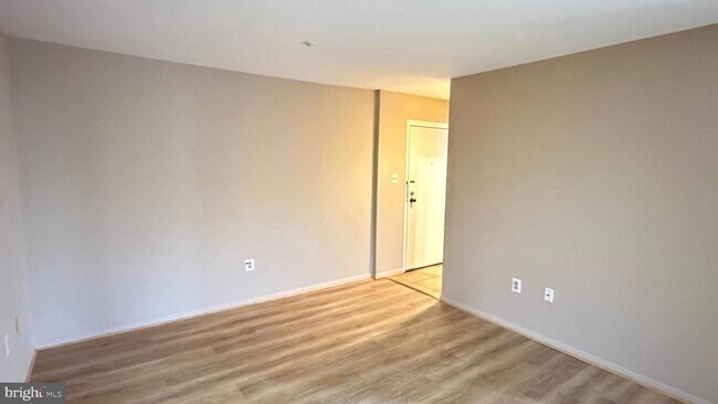 Photo - 7804 Guildberry Ct Unit 303