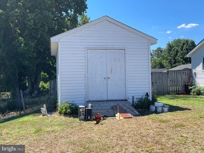 Photo - 175 Blackwell Rd