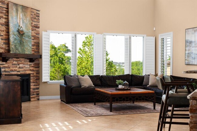 Photo - 1472 Kings Cove Dr