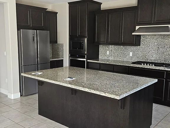 Photo - "Charming Copperopolis Retreat: Spacious 3-Bedroom Haven with 2.5 Baths & Cozy Fireplace!"
