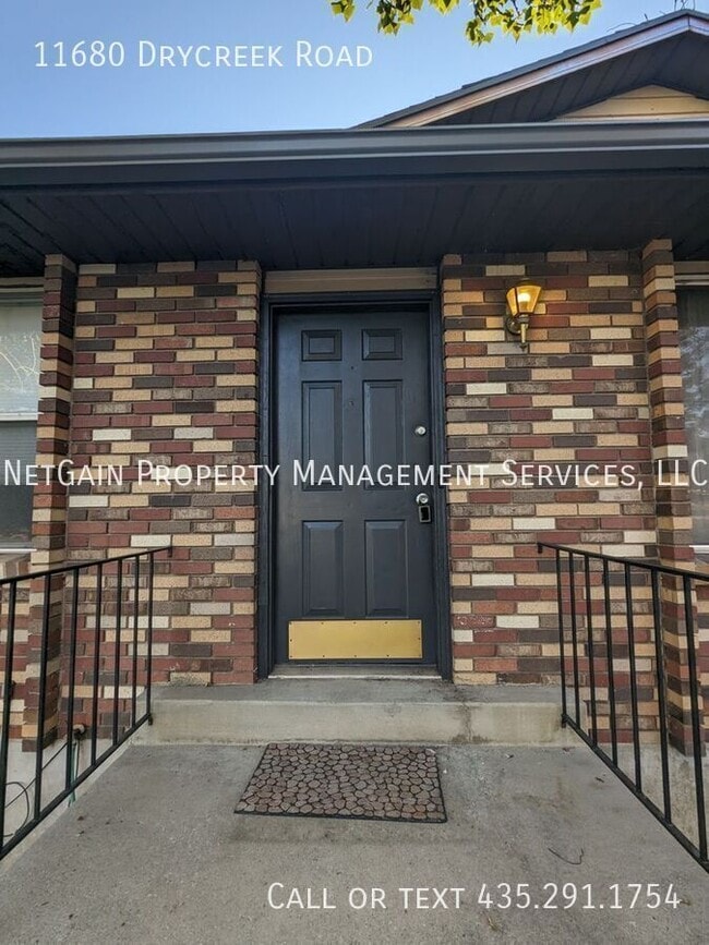 Photo - 11680 E Dry Creek Rd