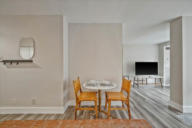 1111 30th St NW Unit SI ID1562770P