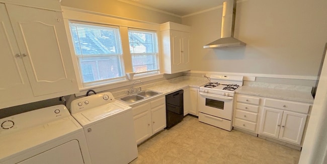 Photo - Belvedere 44_Razo Unit 44