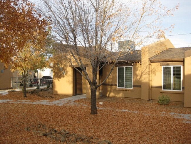 Vista Apartments