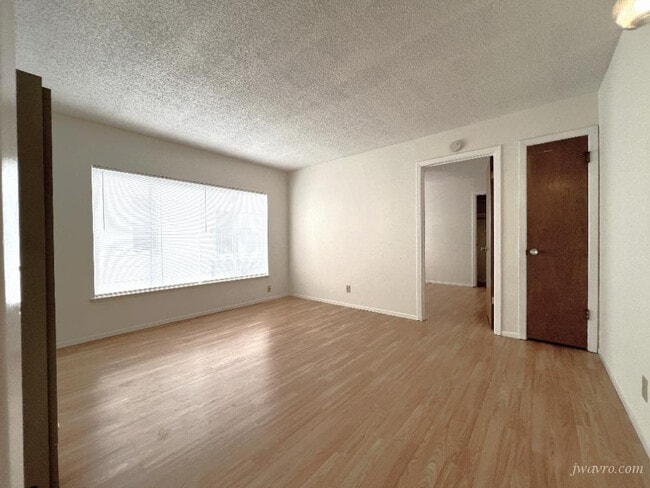 Photo - 1257 10th Ave Unit 5