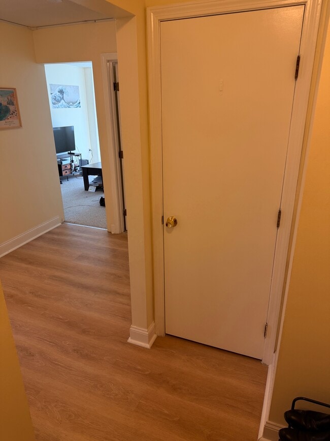 Building Photo - 111 Norway St Unit 402