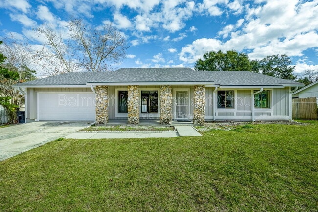 Building Photo - 605 Antilla Ave