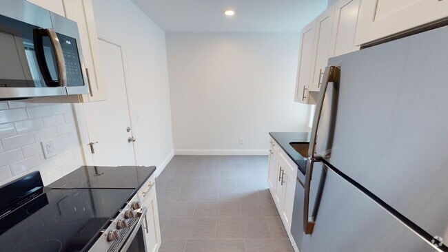 Building Photo - 123 Sutherland Rd Rental