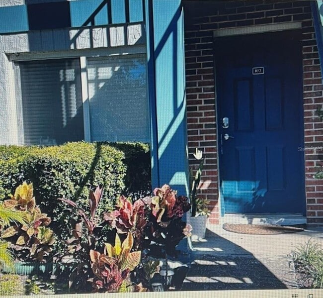 Building Photo - 14509 Seaford Cir Unit 102