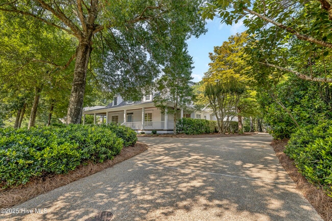 Photo - 844 Arboretum Dr
