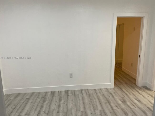 Photo - 3415 55th Dr E