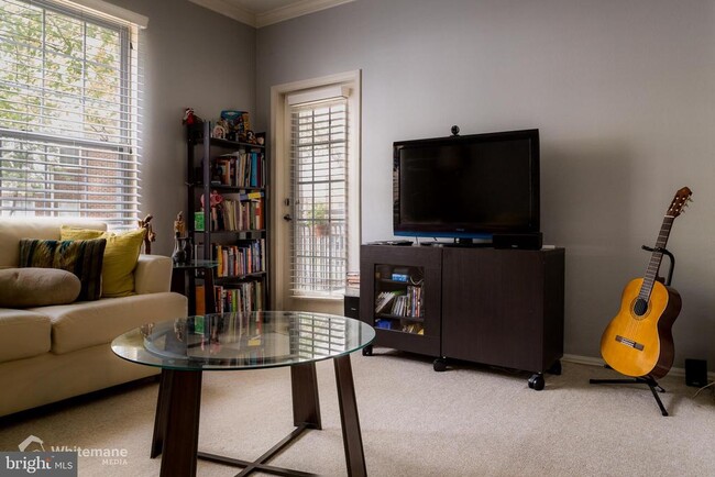 Building Photo - 3009 Nicosh Cir Unit 4103