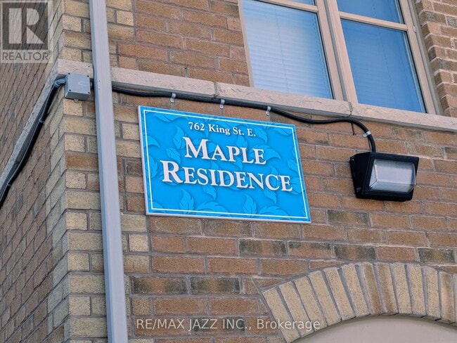 Photo - 762 King St E Unit 103