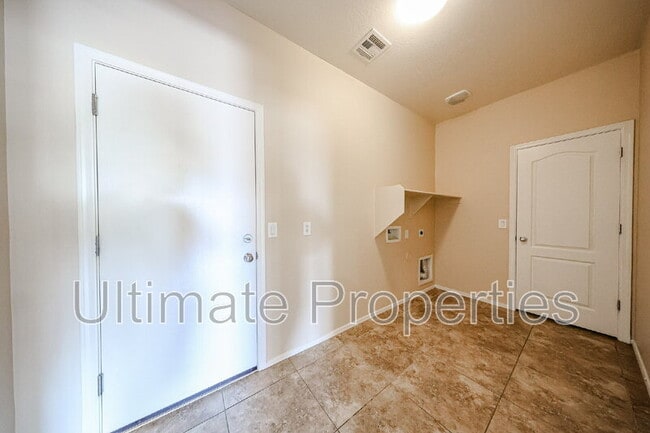 Photo - 12123 W Leather Ln