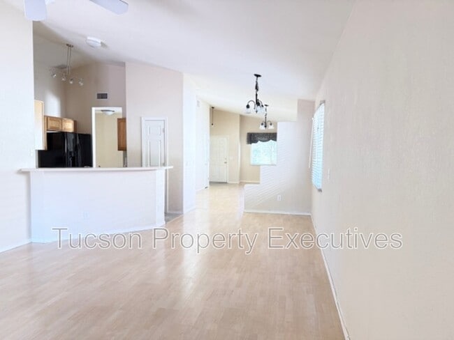 Photo - 13256 N Hammerstone Ln