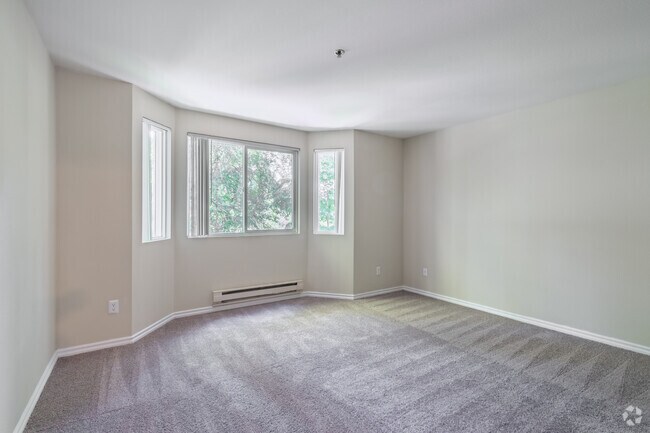 2BR, 2BA - 1150SF - Primary Bedroom