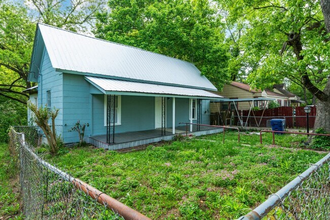 Photo - Move-In Ready House for Rent in Talladega!...