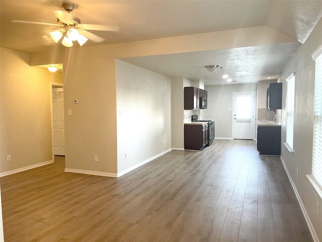 Photo - 21527 Falvel Misty Dr