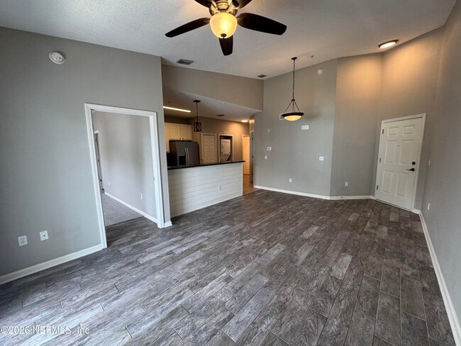 Photo - 5006 Key Lime Dr Unit 305