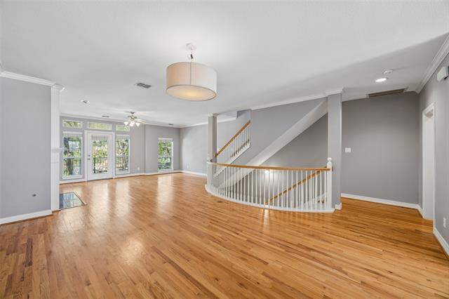 Photo - 3943 N Hall St