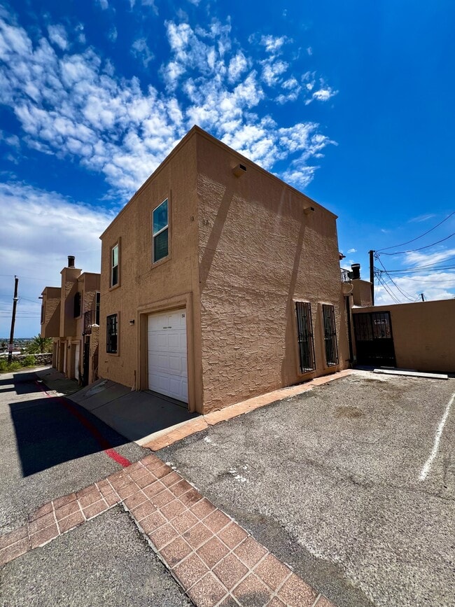 Building Photo - 2520 San Jose Ave Rental