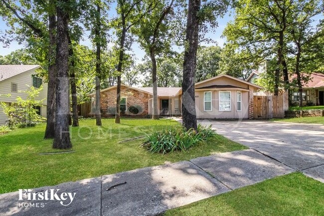 Photo - 405 Lone Oak Cir Casa