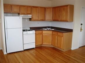 Photo - 914 W Dakin St Condo Unit 311