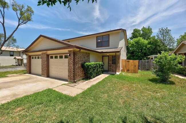 Photo - 13305 Saddlebrook Trail Townhome